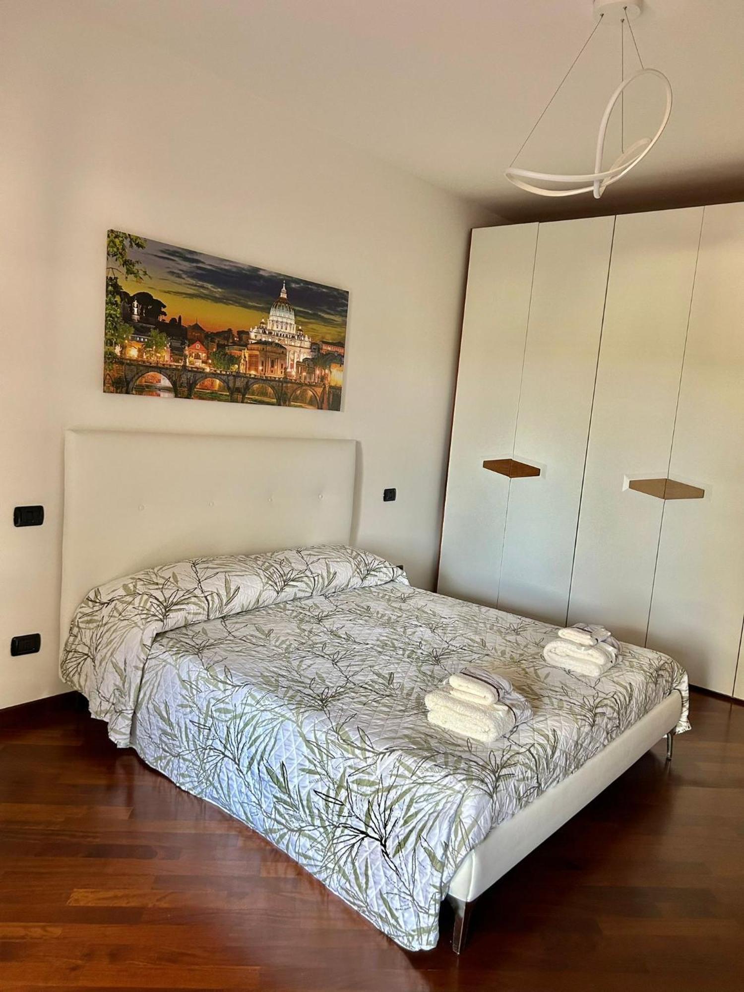 Apartamento Eur Con Piscina Esterna