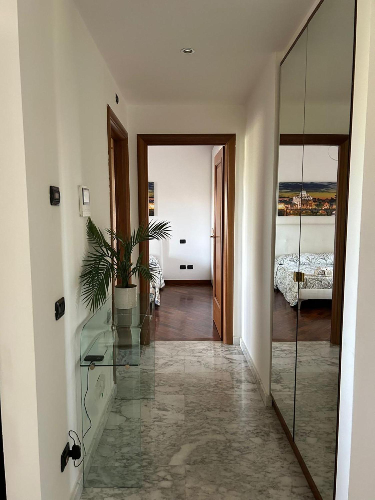 Eur Con Piscina Esterna Roma