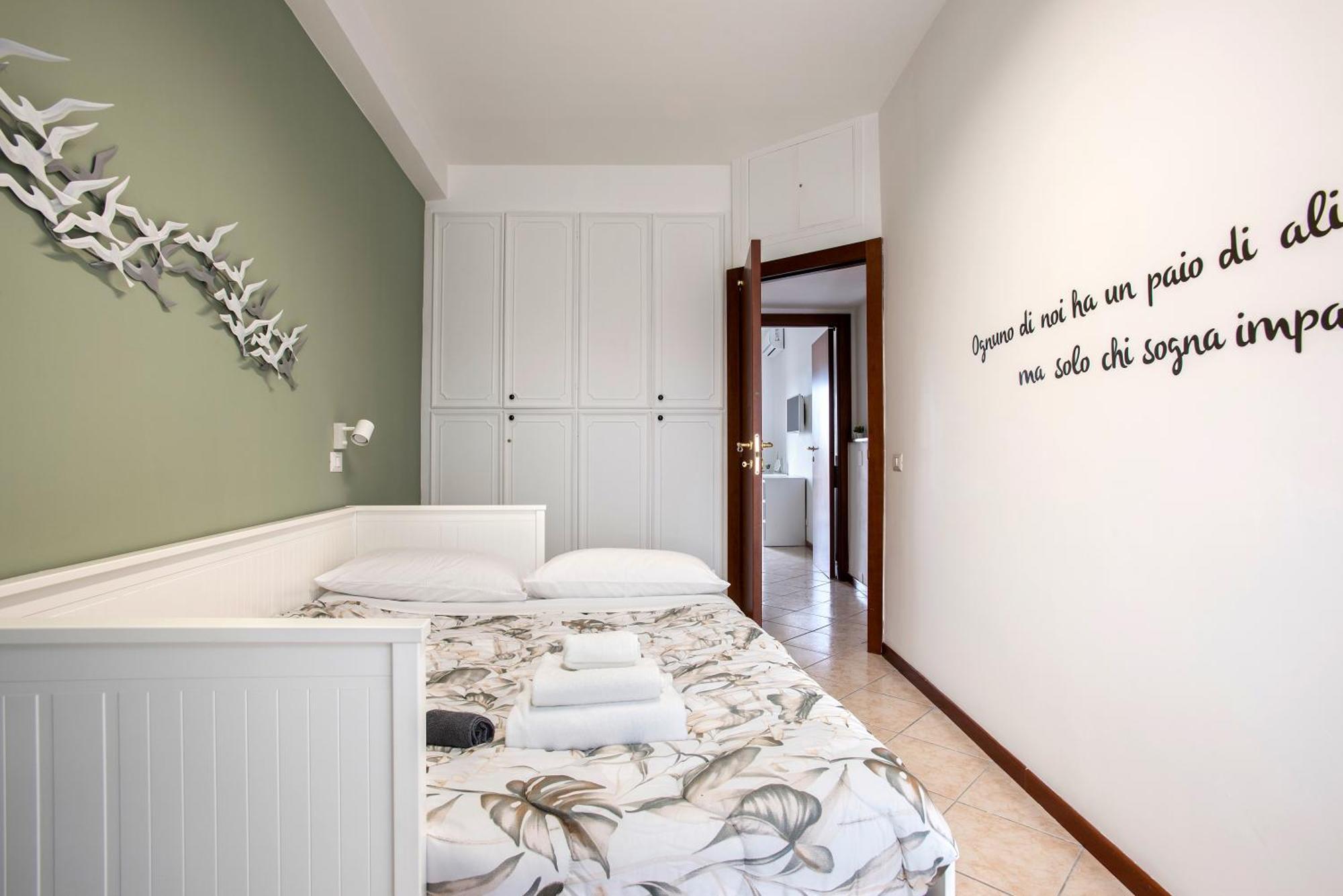 Casa de Férias Stylish & Cozy - 5 Star Location- Balcony - View Roma