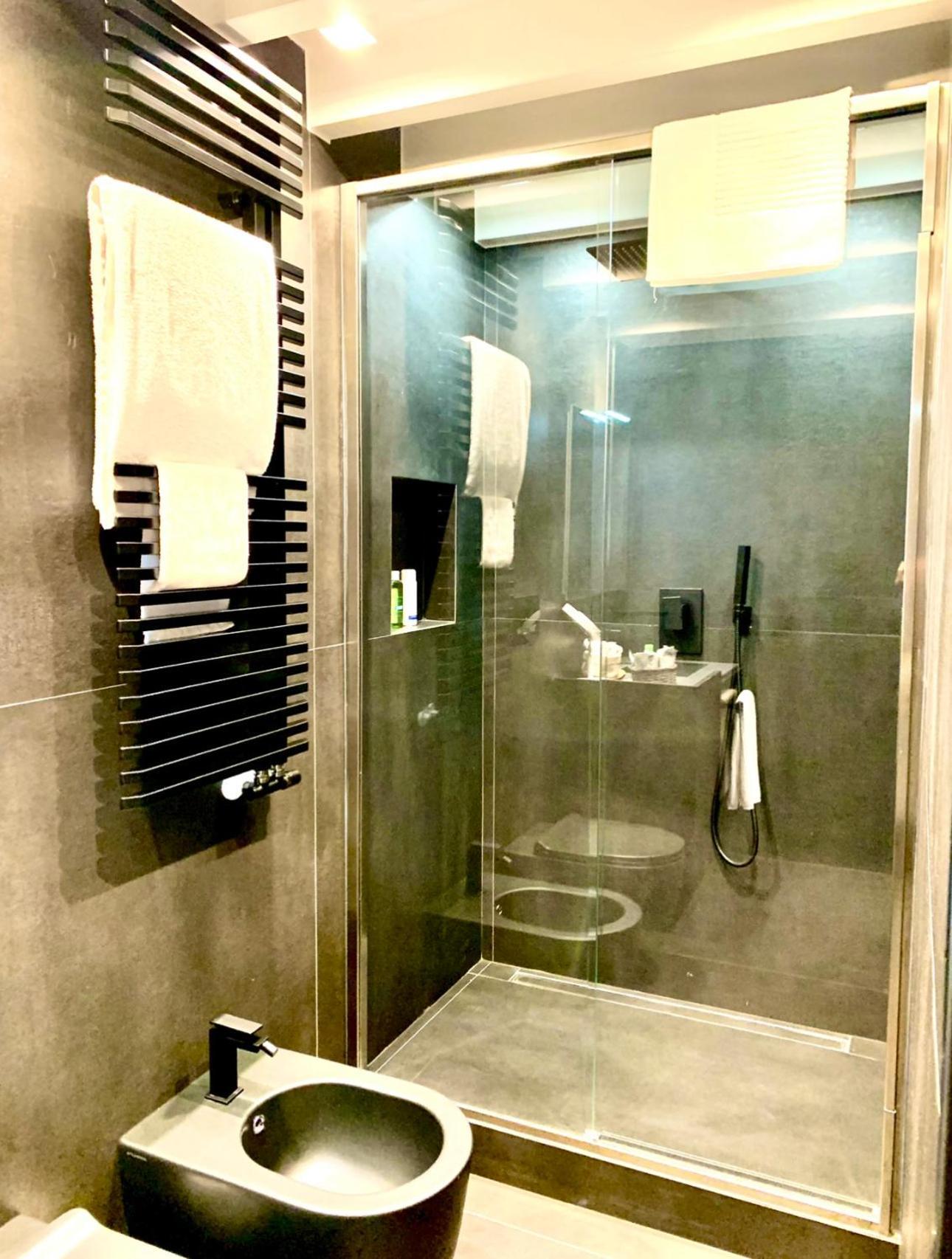 Buonarroti Art Home. Luxury And History At Apartamento Roma