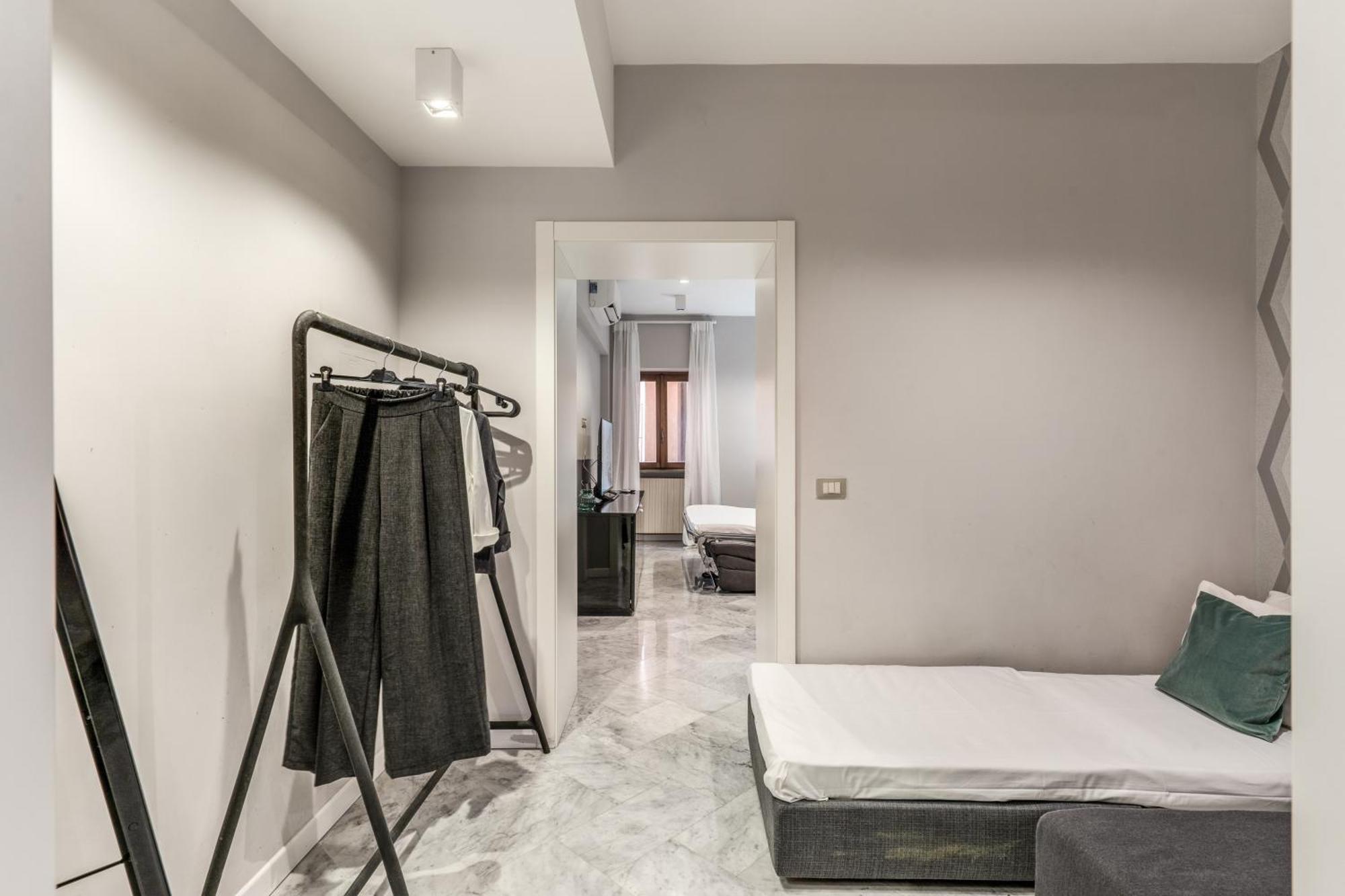 R22 Apartment