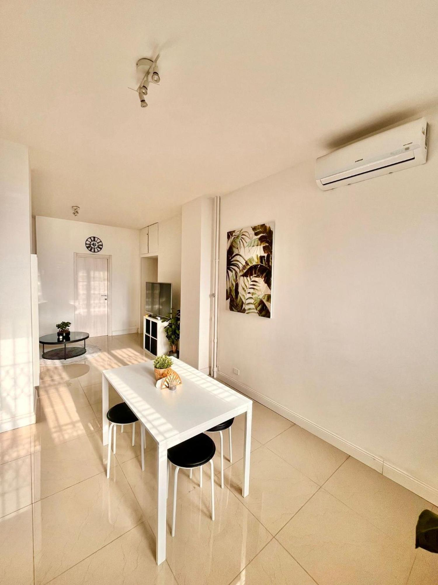 Alloggio in famiglia Double With Private Bathroom In Shared Roma