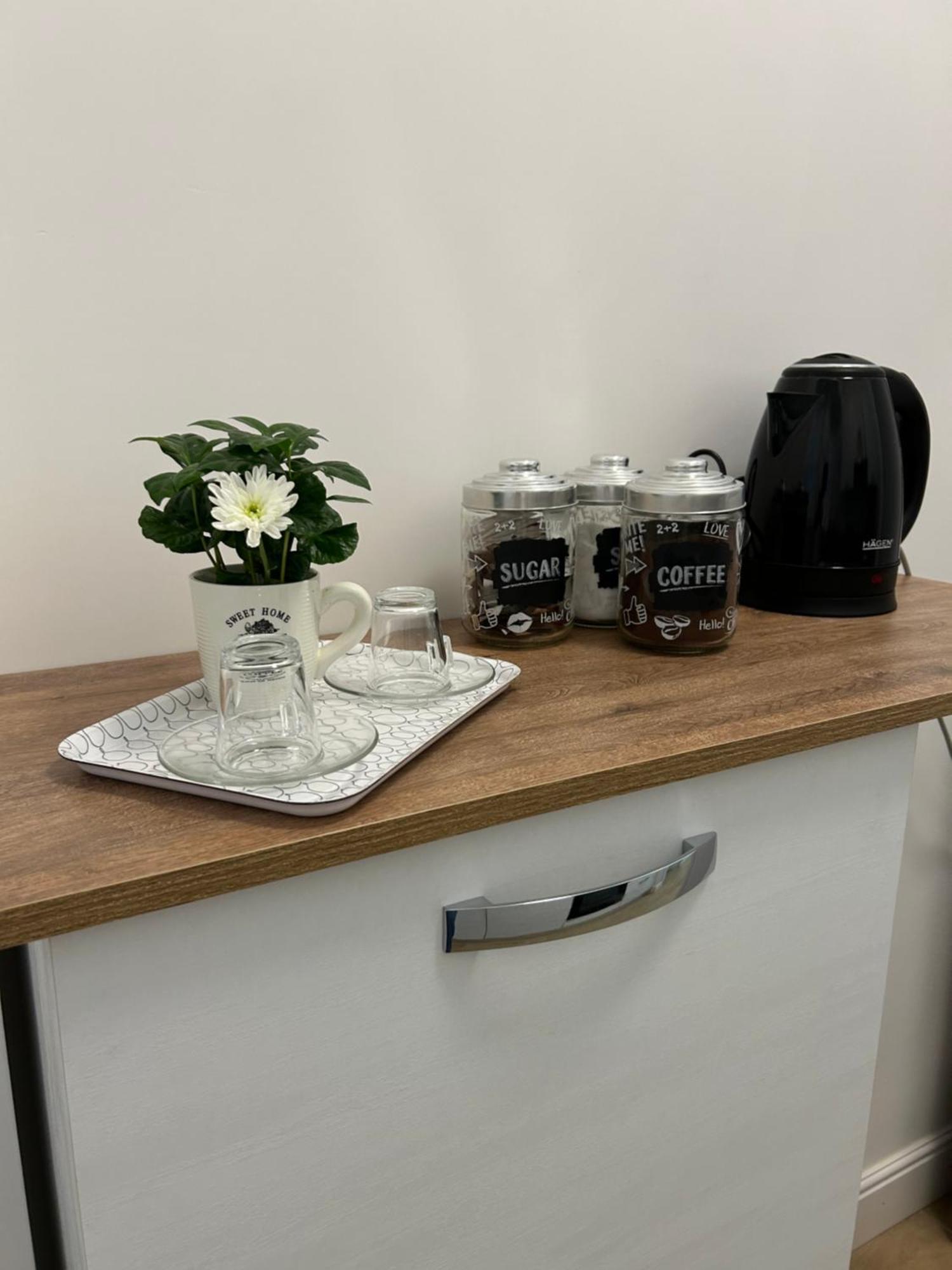 - Garbatella Apartment *