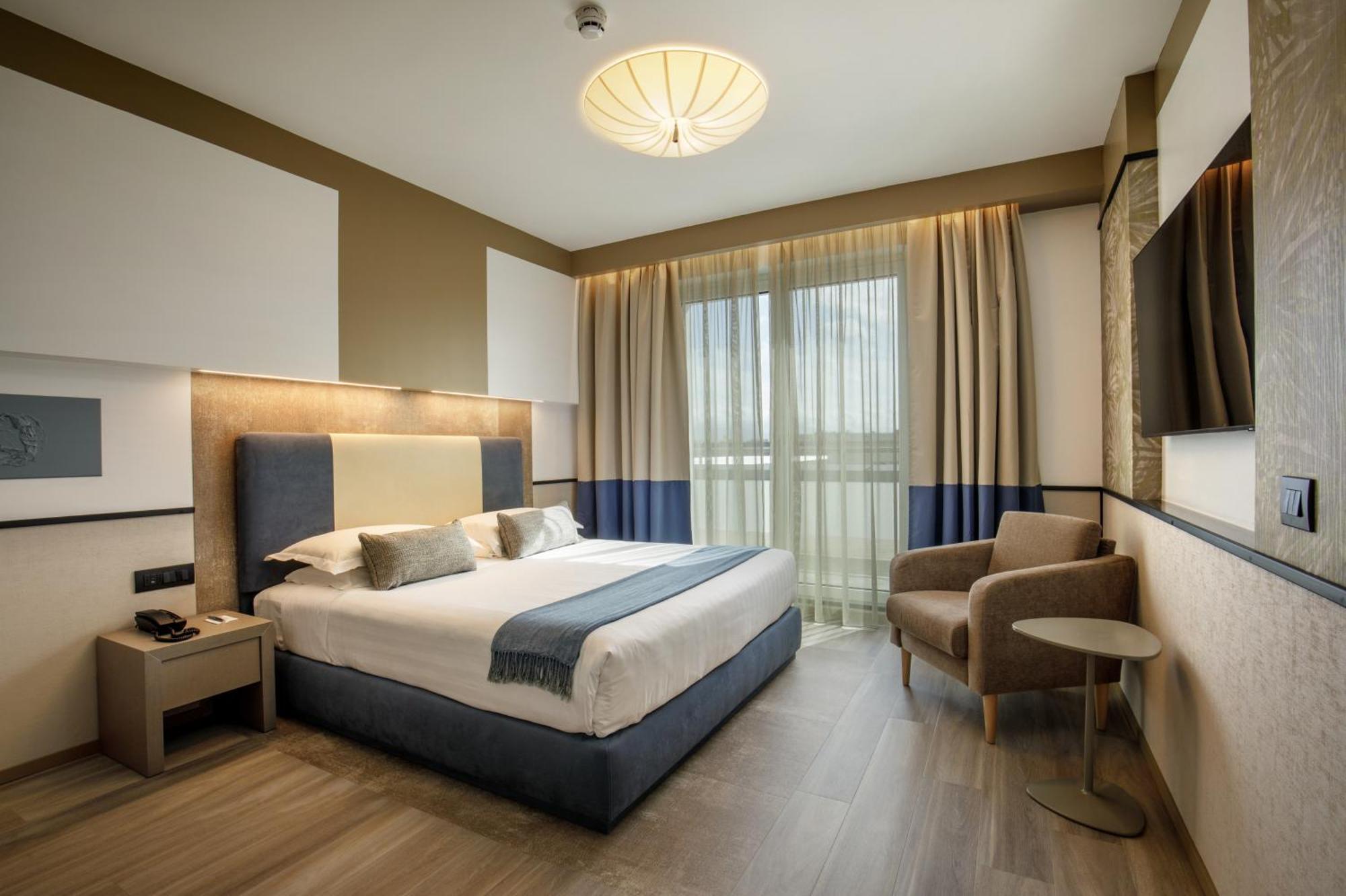 Hotel Domidea Roma