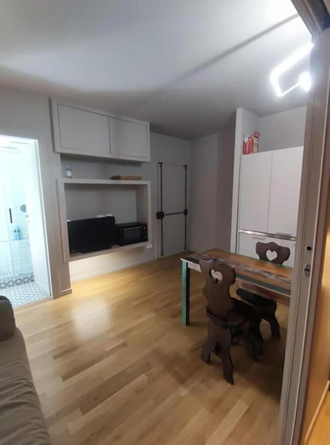150 M Dal Colosseo - Minerva Apartment