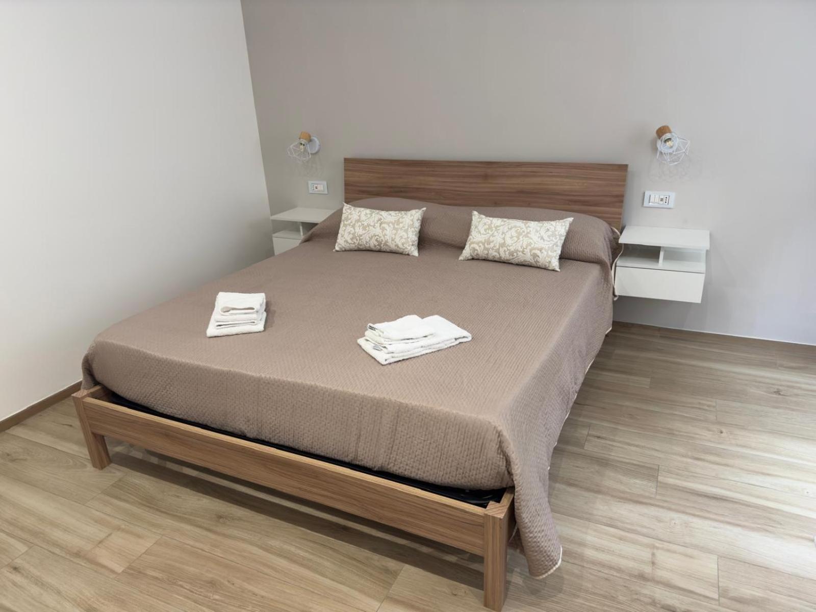 Dimora Appia Apartamento