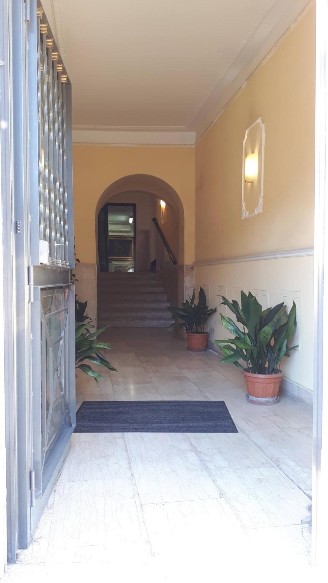 Colosseo Imperial Guest house