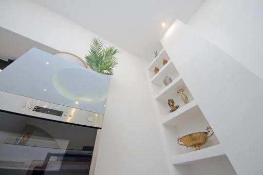 Apartamento Monti Piano Terra Particolare *
