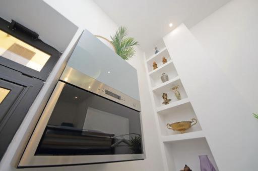Monti Piano Terra Particolare Apartamento *