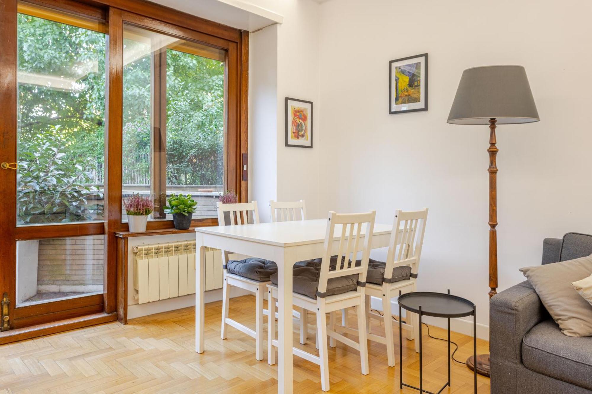 Fleming Hill - Free Private Parking & Garden Apartment Rom
