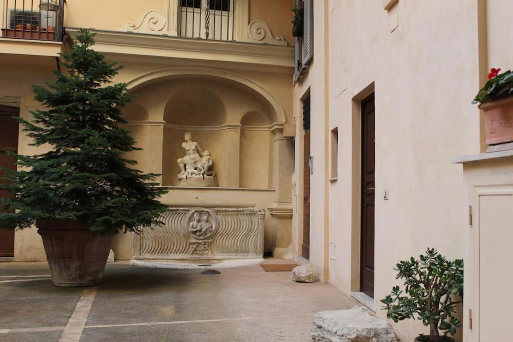 Appartamento Palazzo Scapucci A Navona