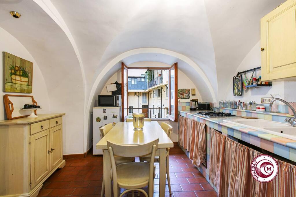 Appartamento Palazzo Scapucci A Navona Roma