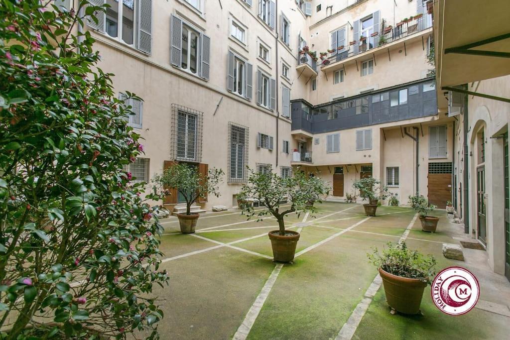 Appartamento Palazzo Scapucci A Navona Roma