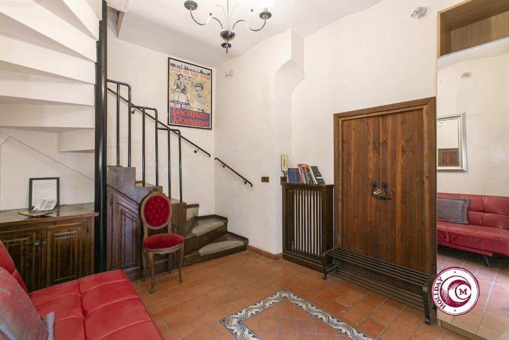 Palazzo Scapucci A Navona *