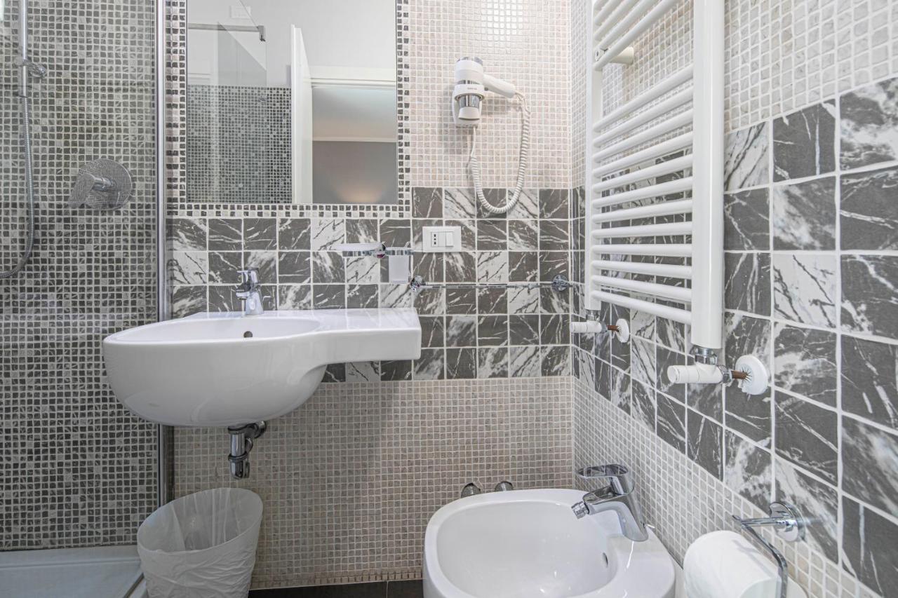 Domus Castrense 2* Roma