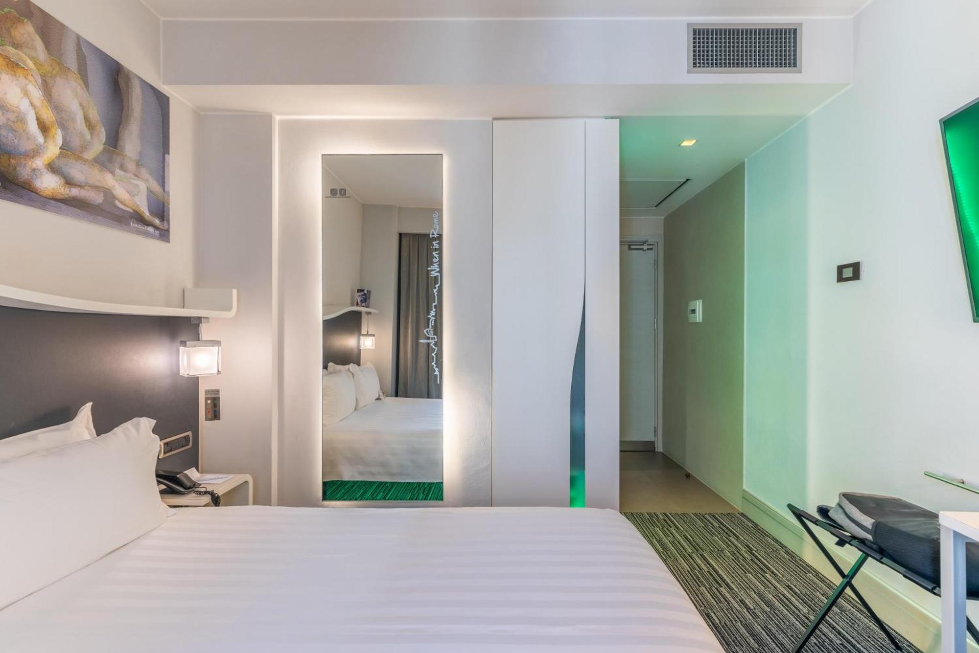 Hotel Western Premier Royal Santina 4*