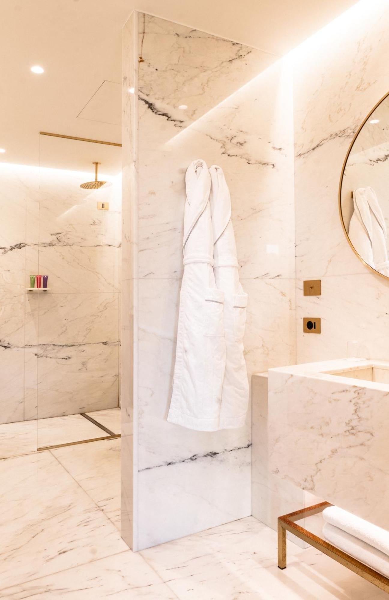 The First Musica - Preferred & Hotel 5*