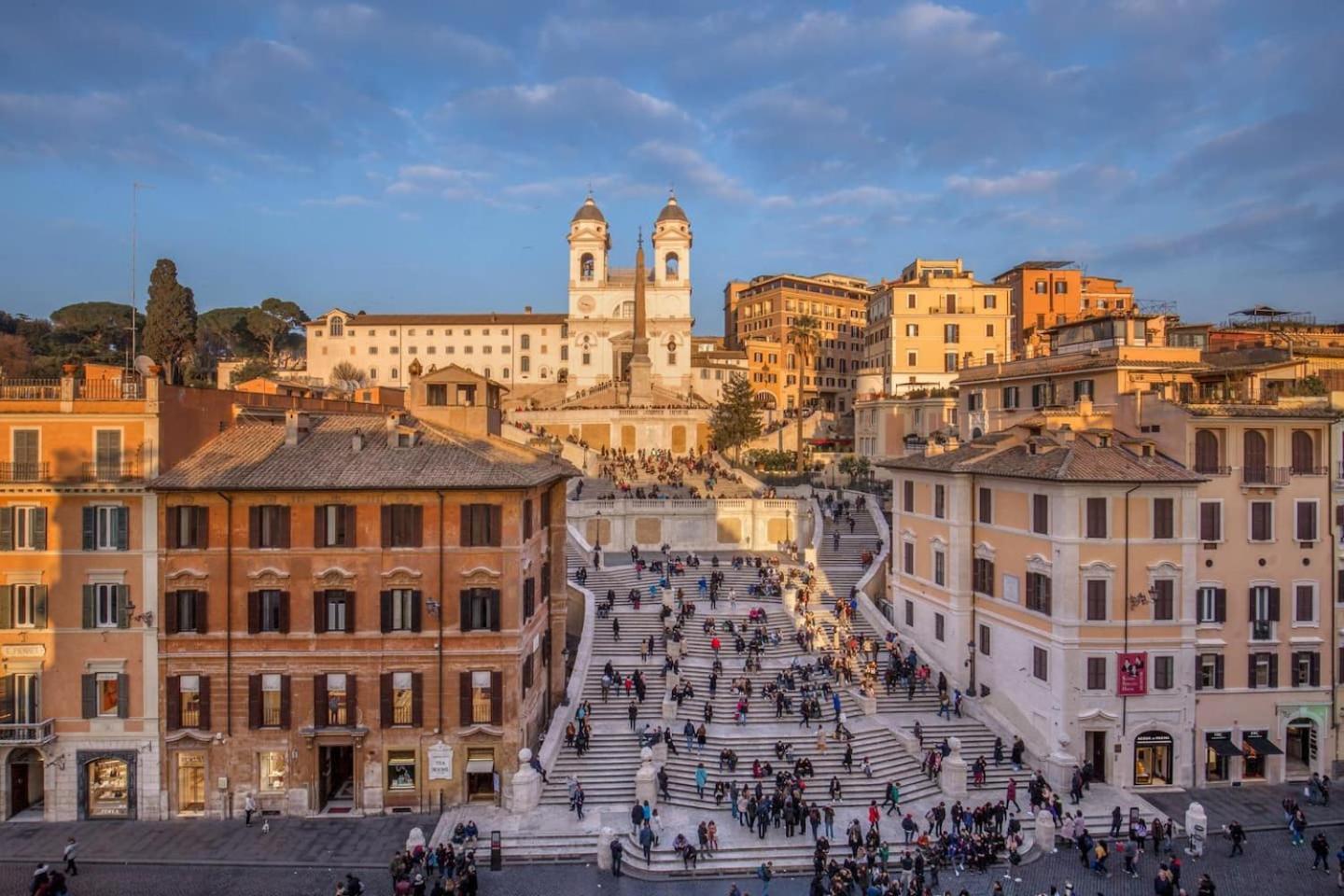 Nsm 71viadelcorso Con Terrazzo Rome