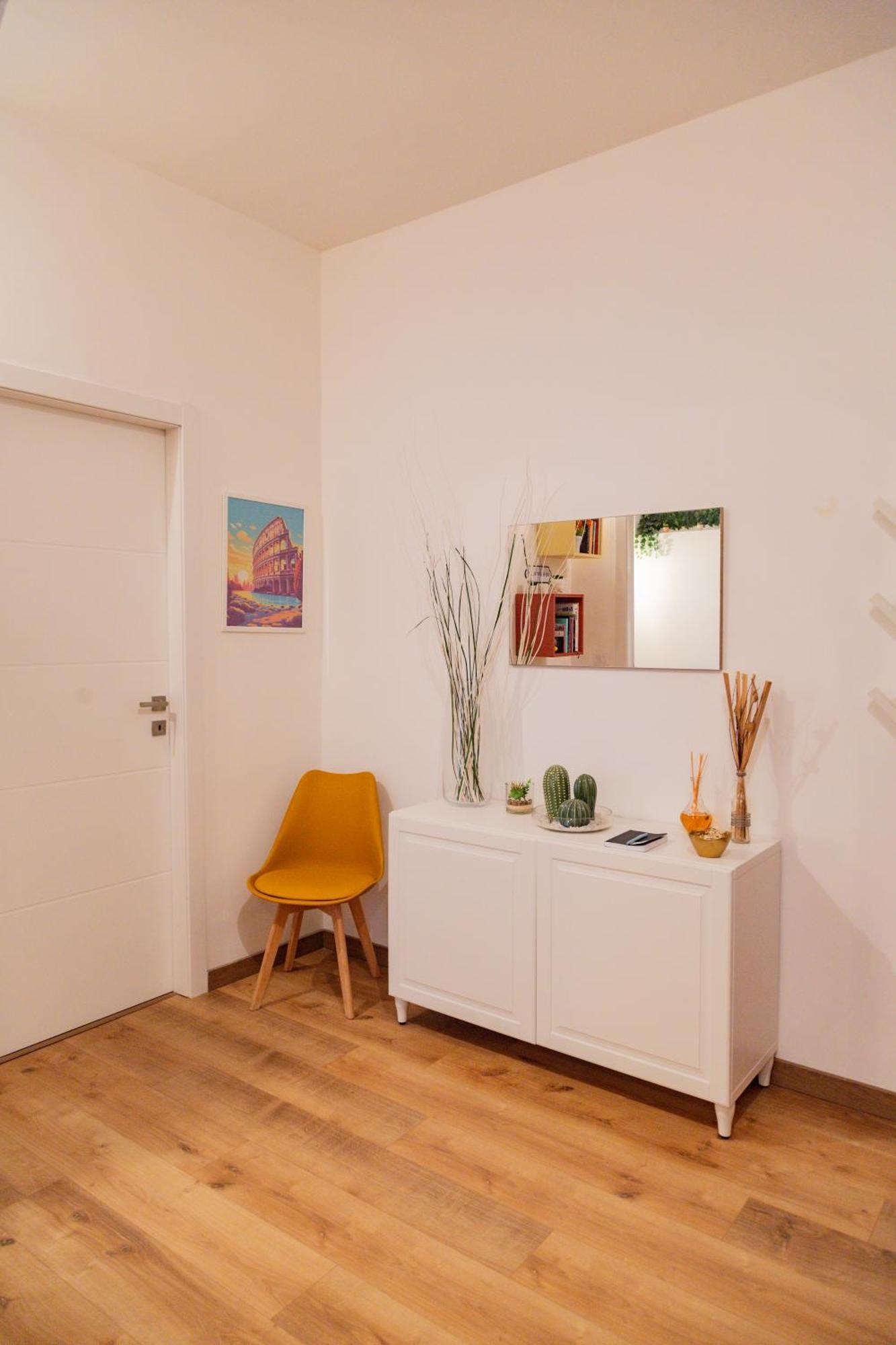 Angelina's Cozy Roma