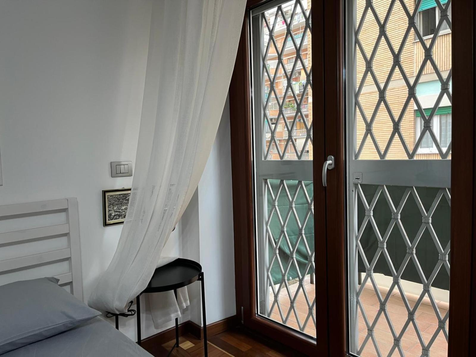 Interno2001 Roma