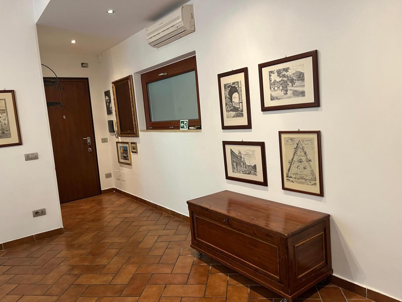 Apartamento Interno2001 Roma