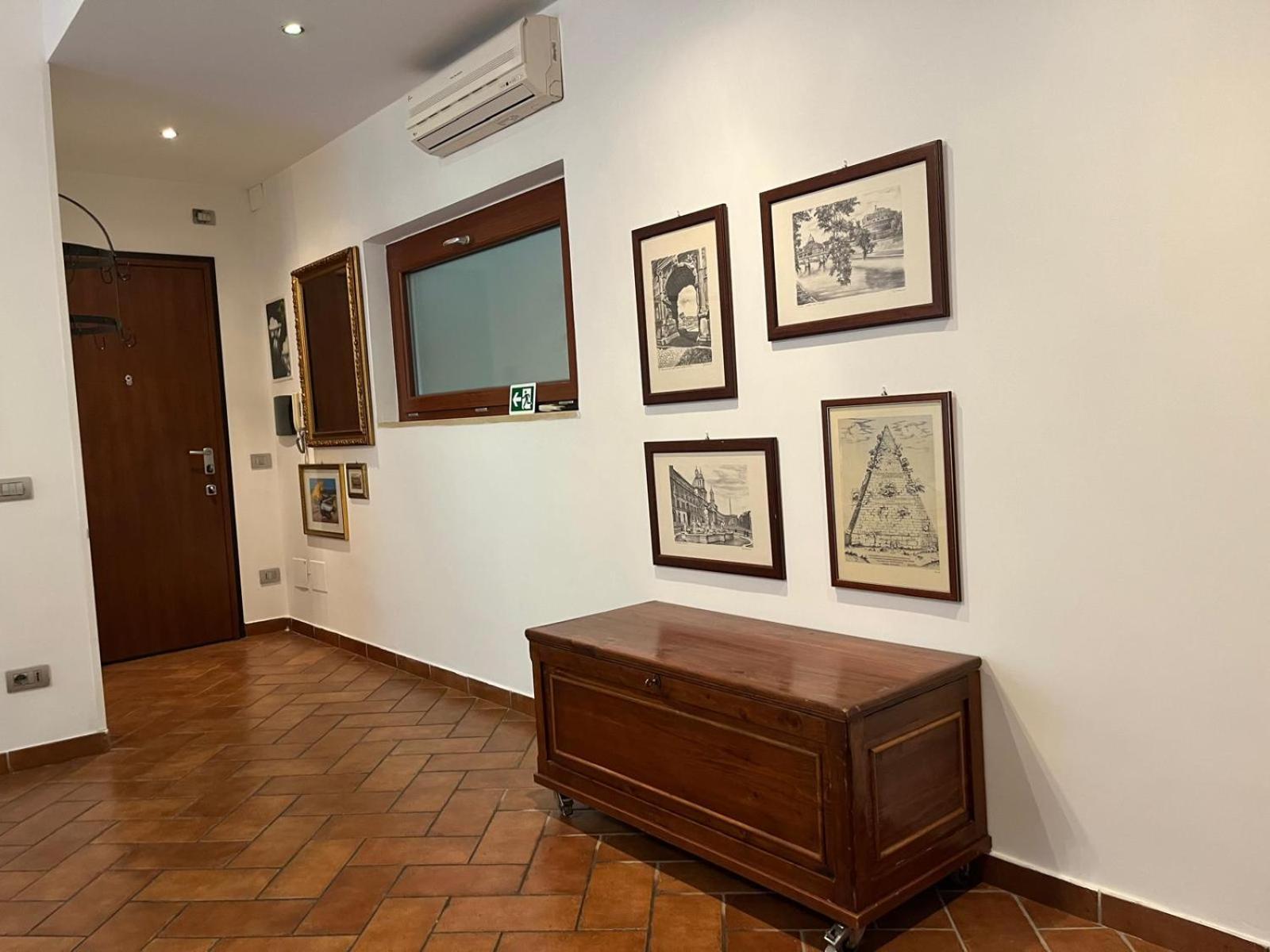Interno2001 Apartamento