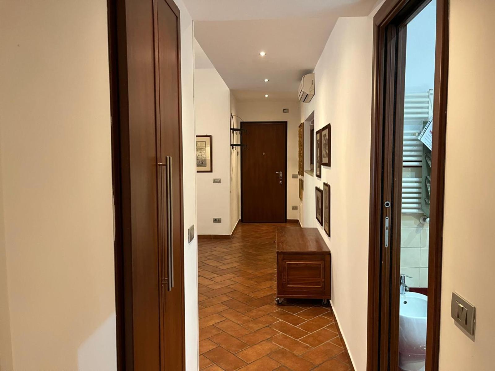 Interno2001 *
