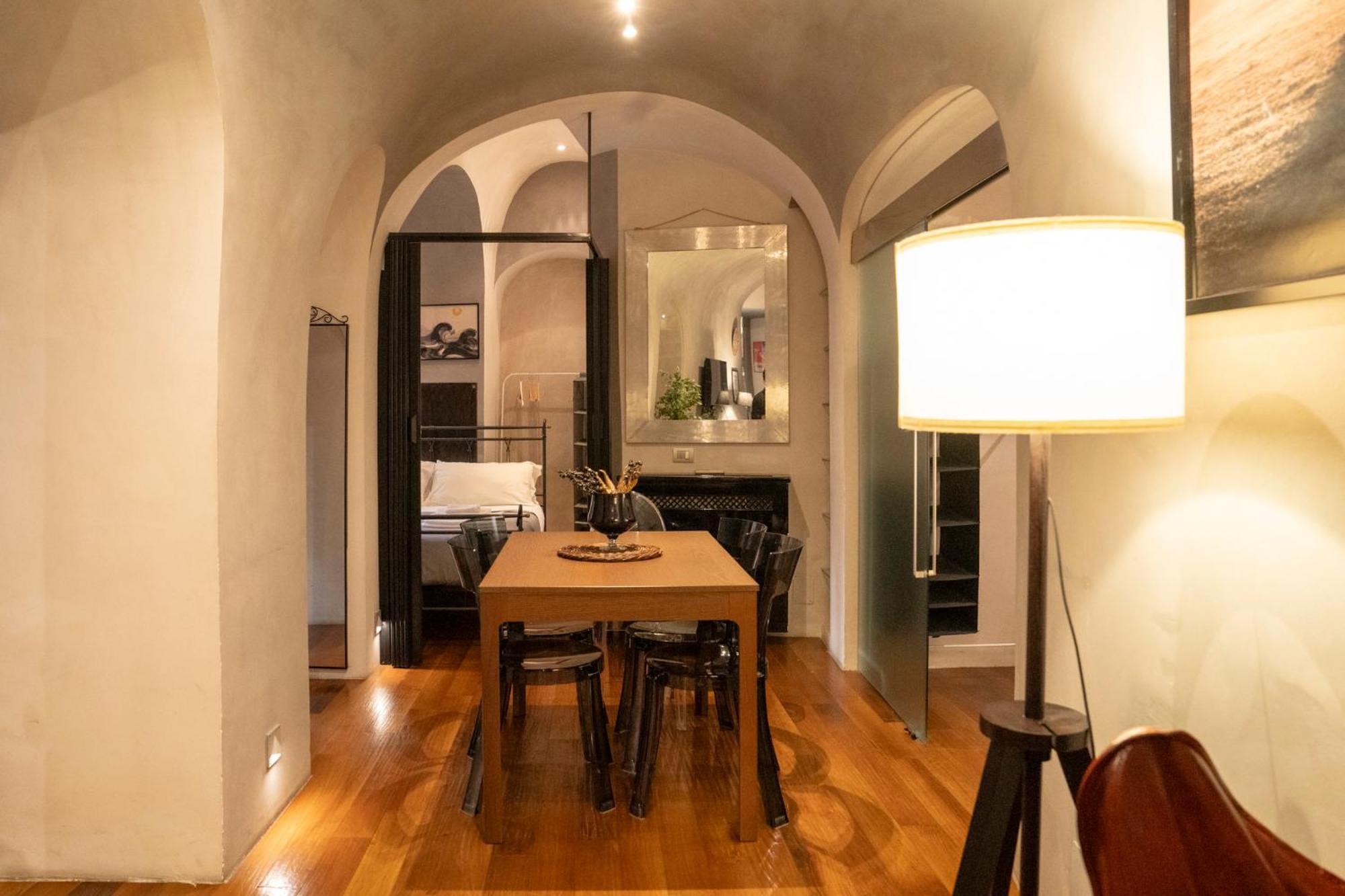 Apartment Domus Ciancaleoni - Colosseum - Rione Monti Rom
