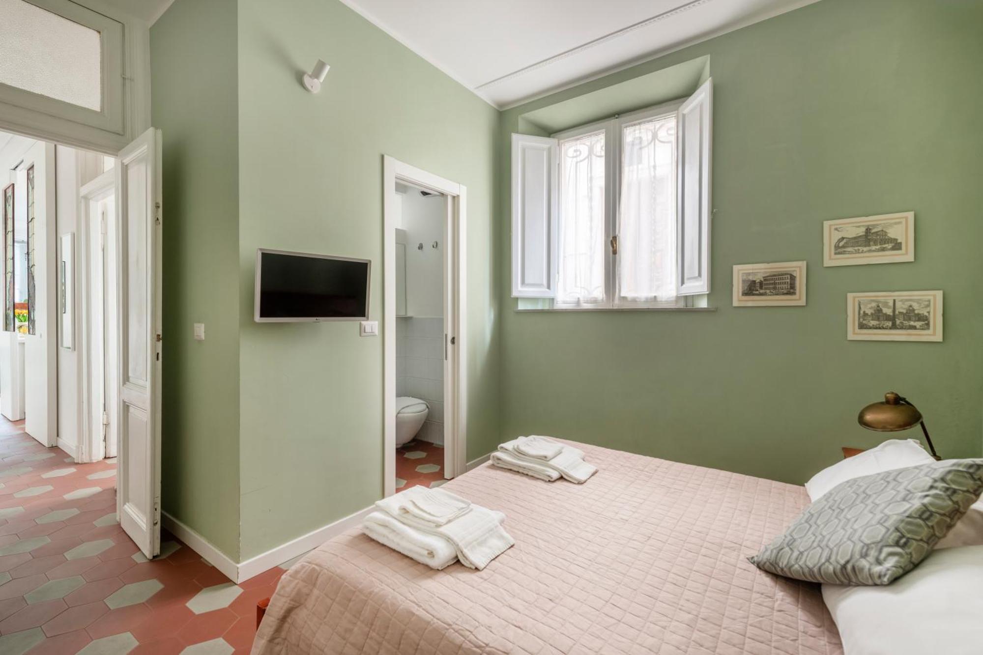 Iside At Colosseum -2 Bedrooms 2 Bathrooms * Roma