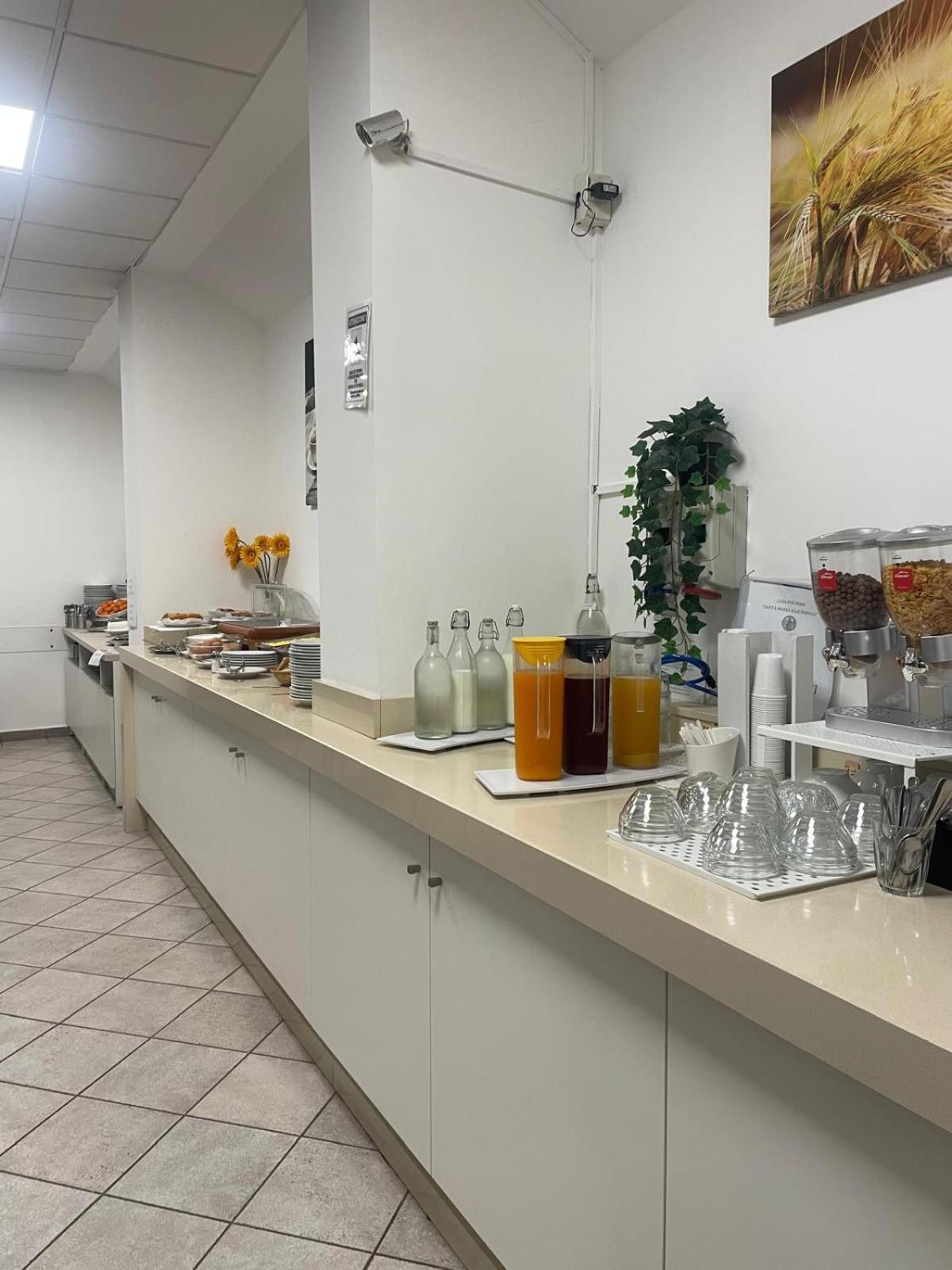 Hotell Casa Per Ferie Santa Maria Alle Fornaci 3*