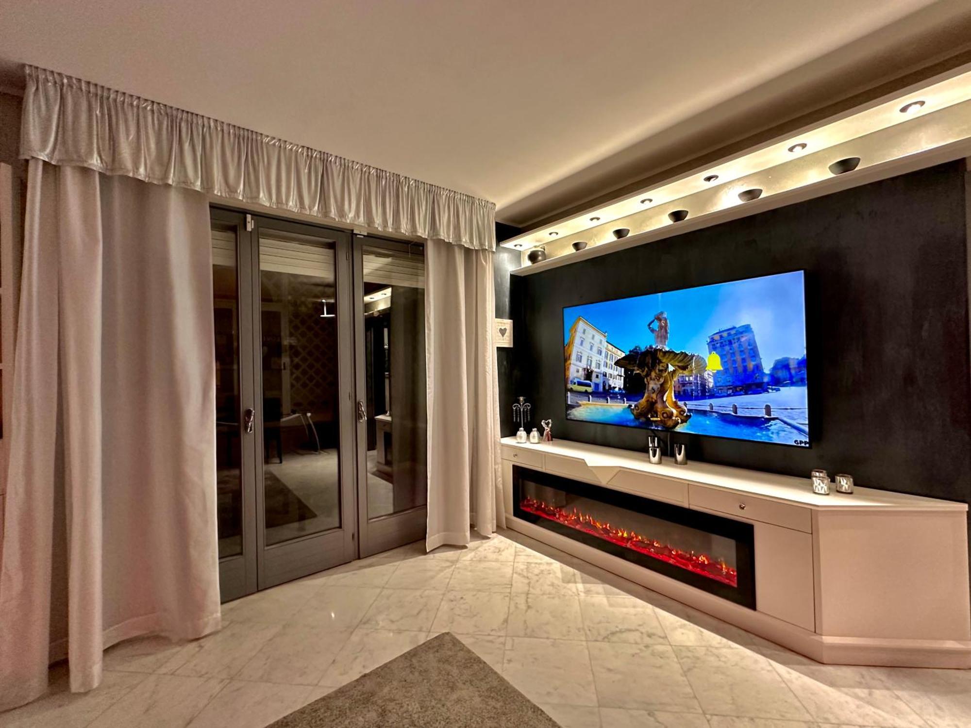 Luxury With And Free Parking Casa vacanze *
