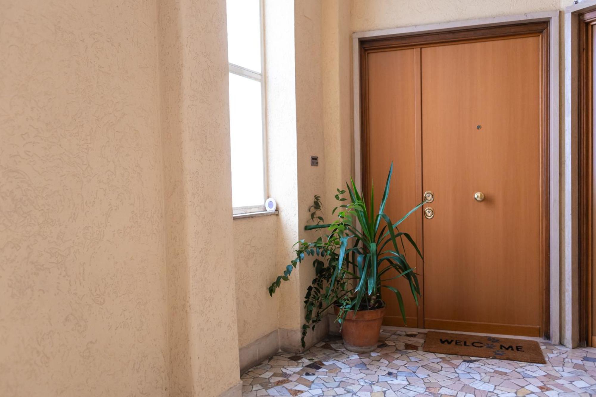 Appartamento Open House - Esclusivo A Pochi Passi Dalla Metro *