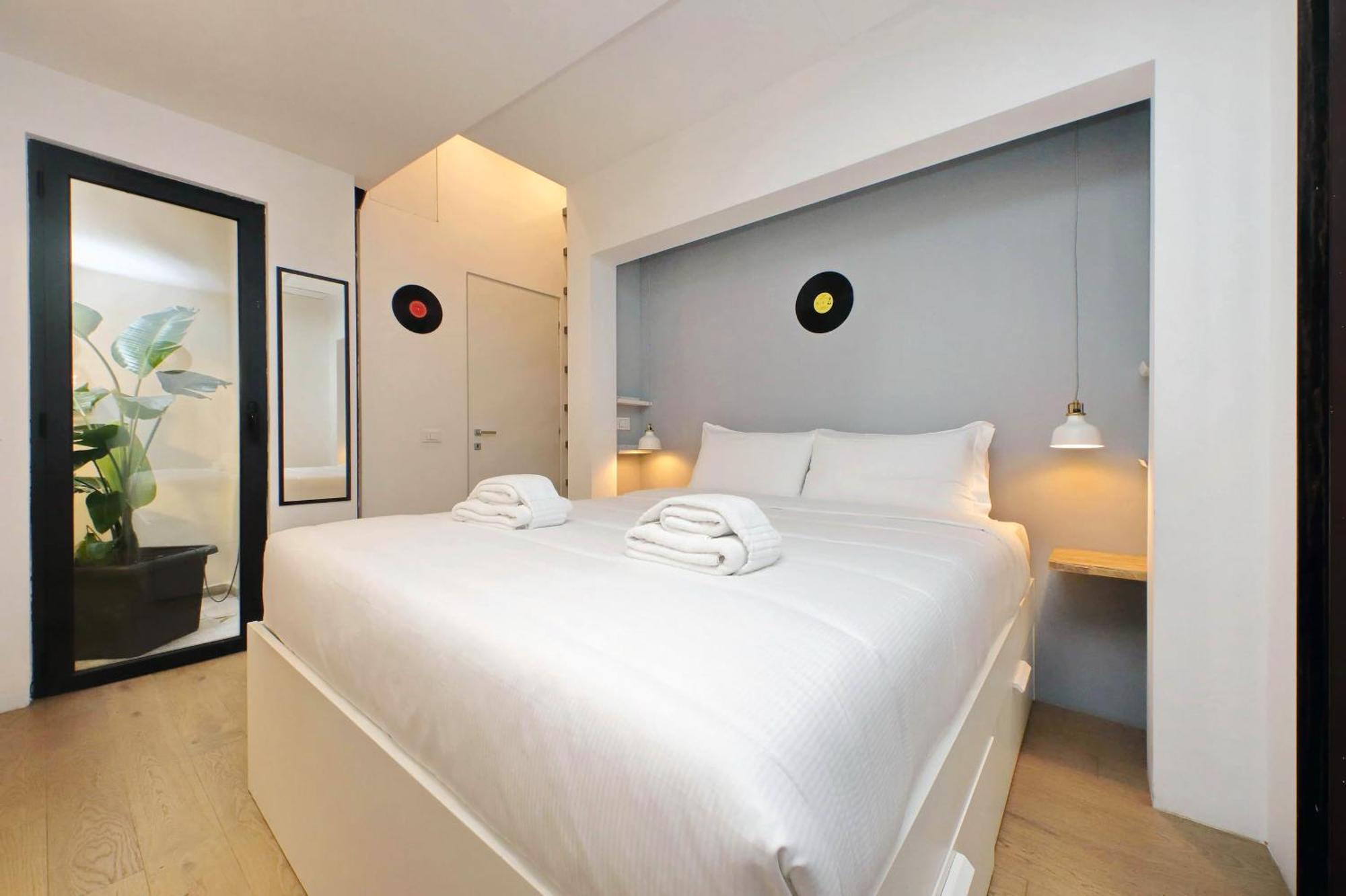 Homely Loft Beltrami 500 Mt From Piramide * Roma
