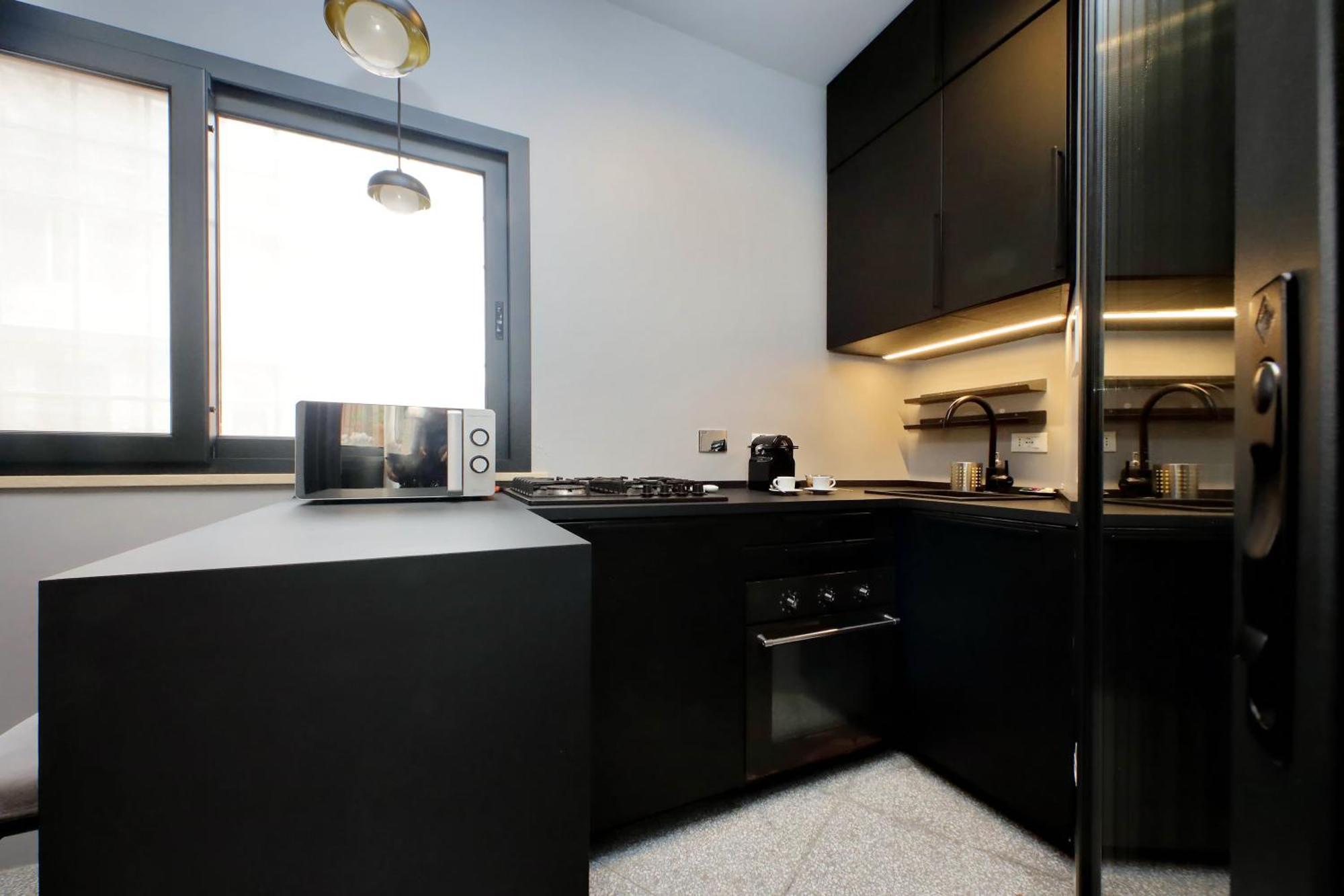 Homely Loft Beltrami 500 Mt From Piramide Appartamento Roma