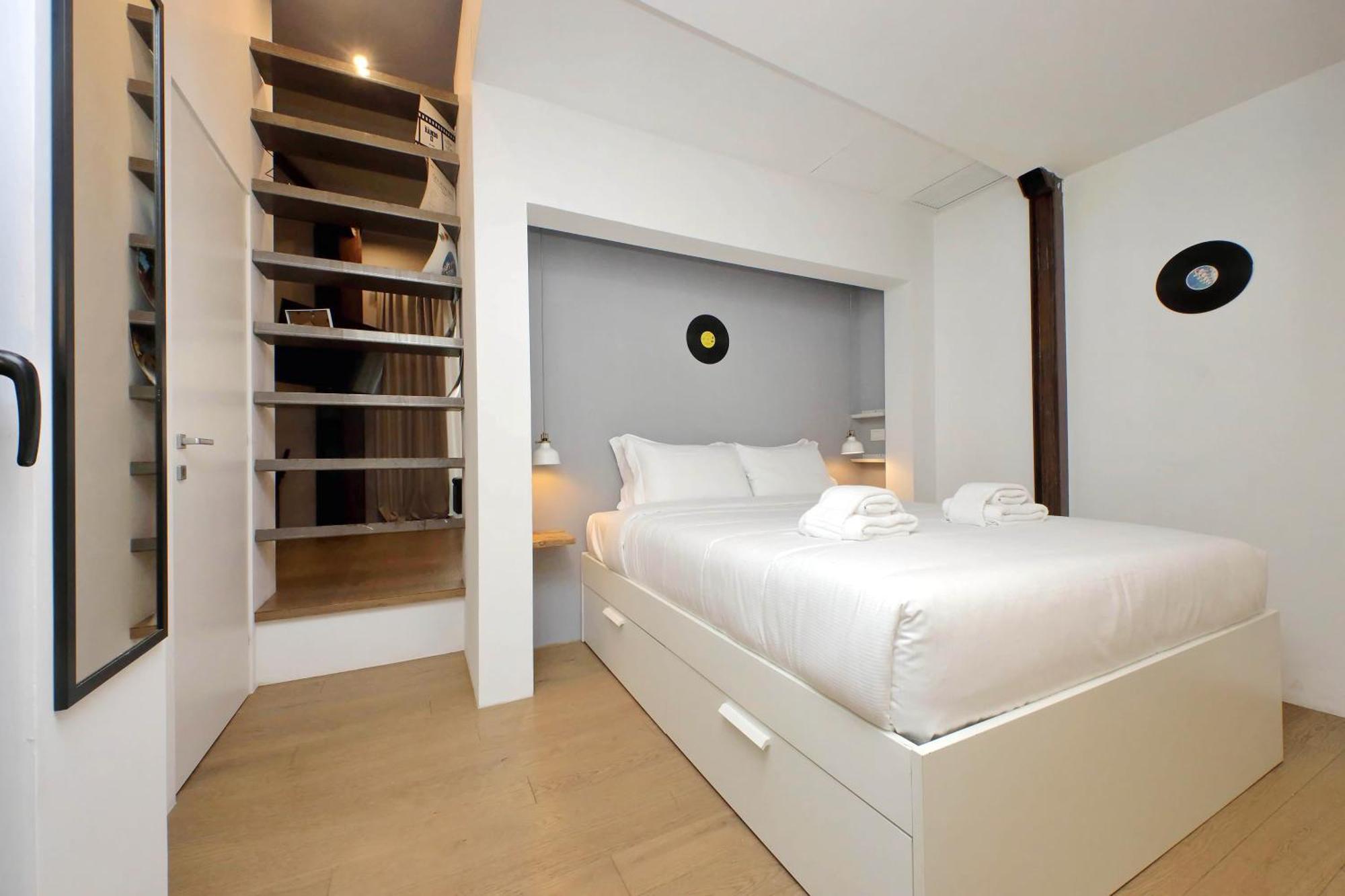 Homely Loft Beltrami 500 Mt From Piramide Roma