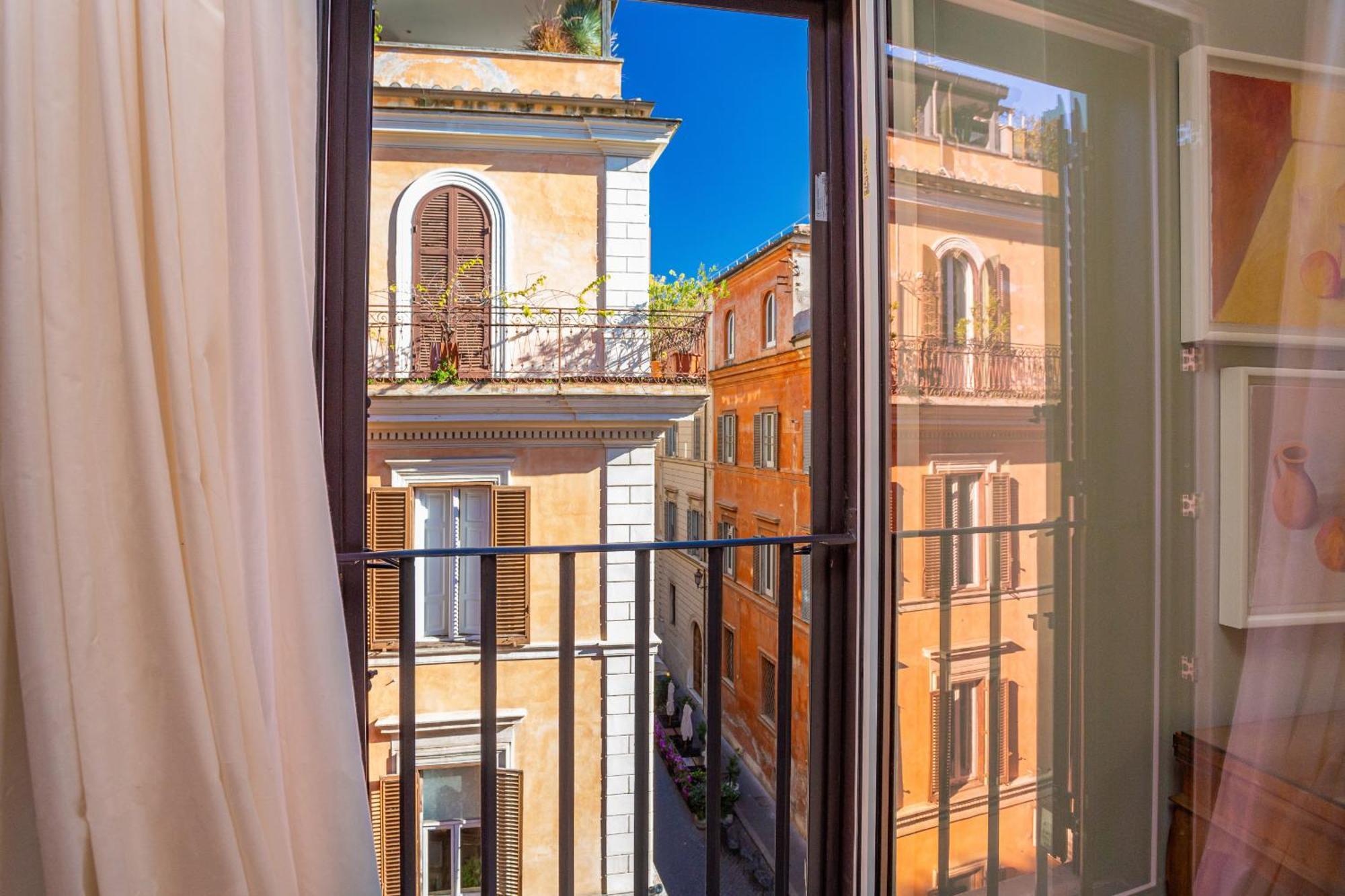 Leilighet Chic Spanish Steps Retreat