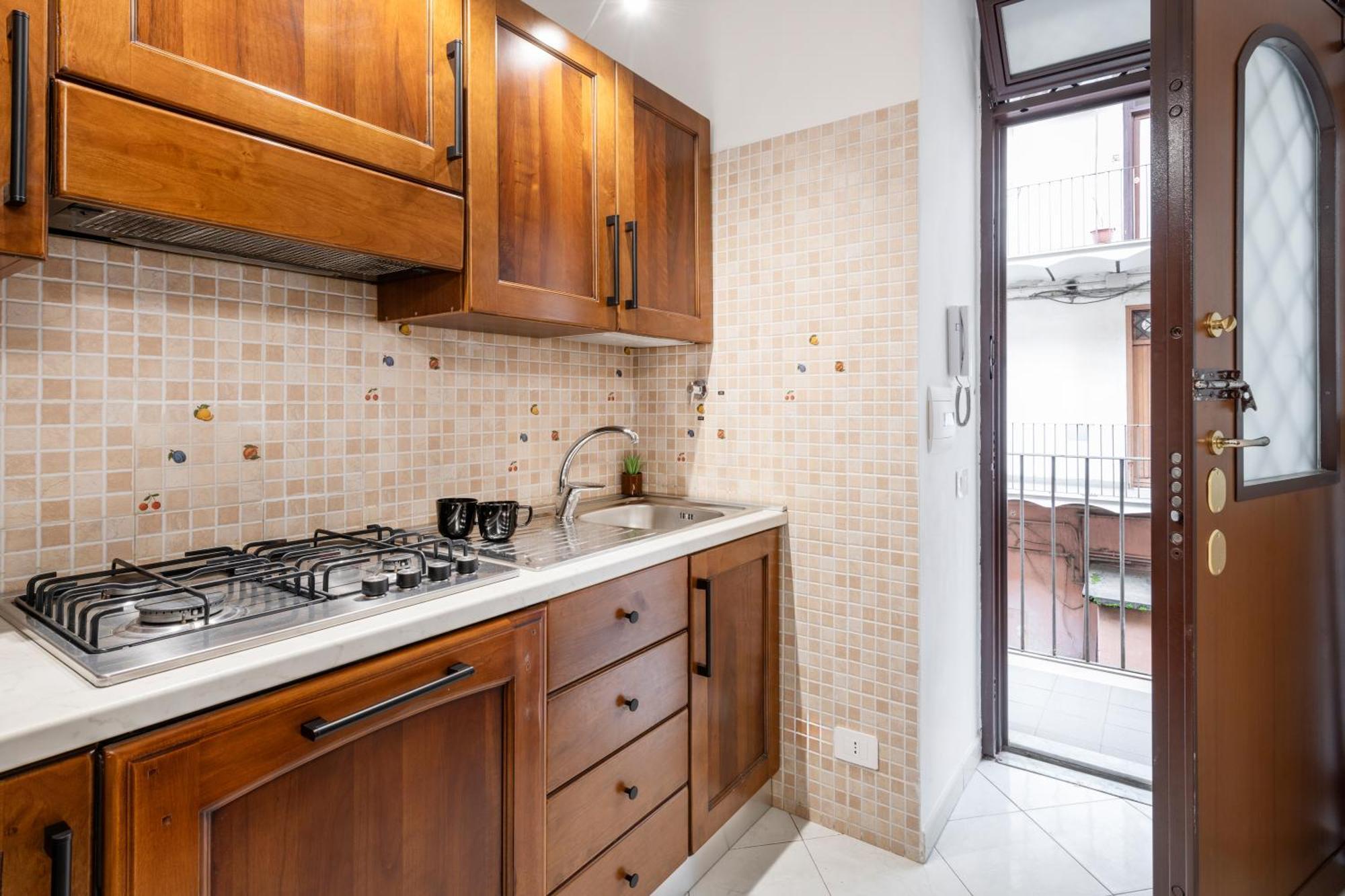 White Flat Sanniti Apartment
