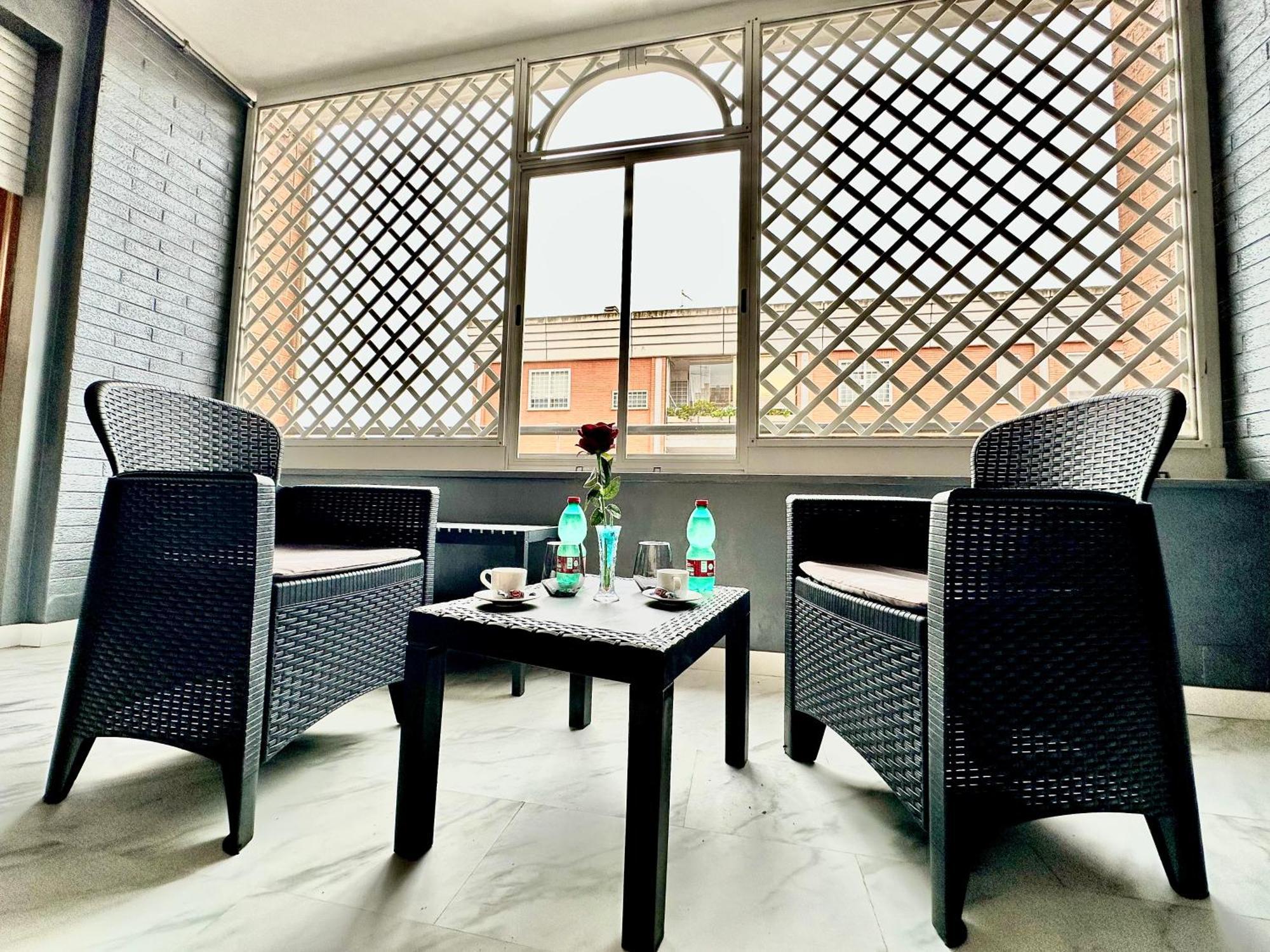 Luxury With And Free Parking Roma