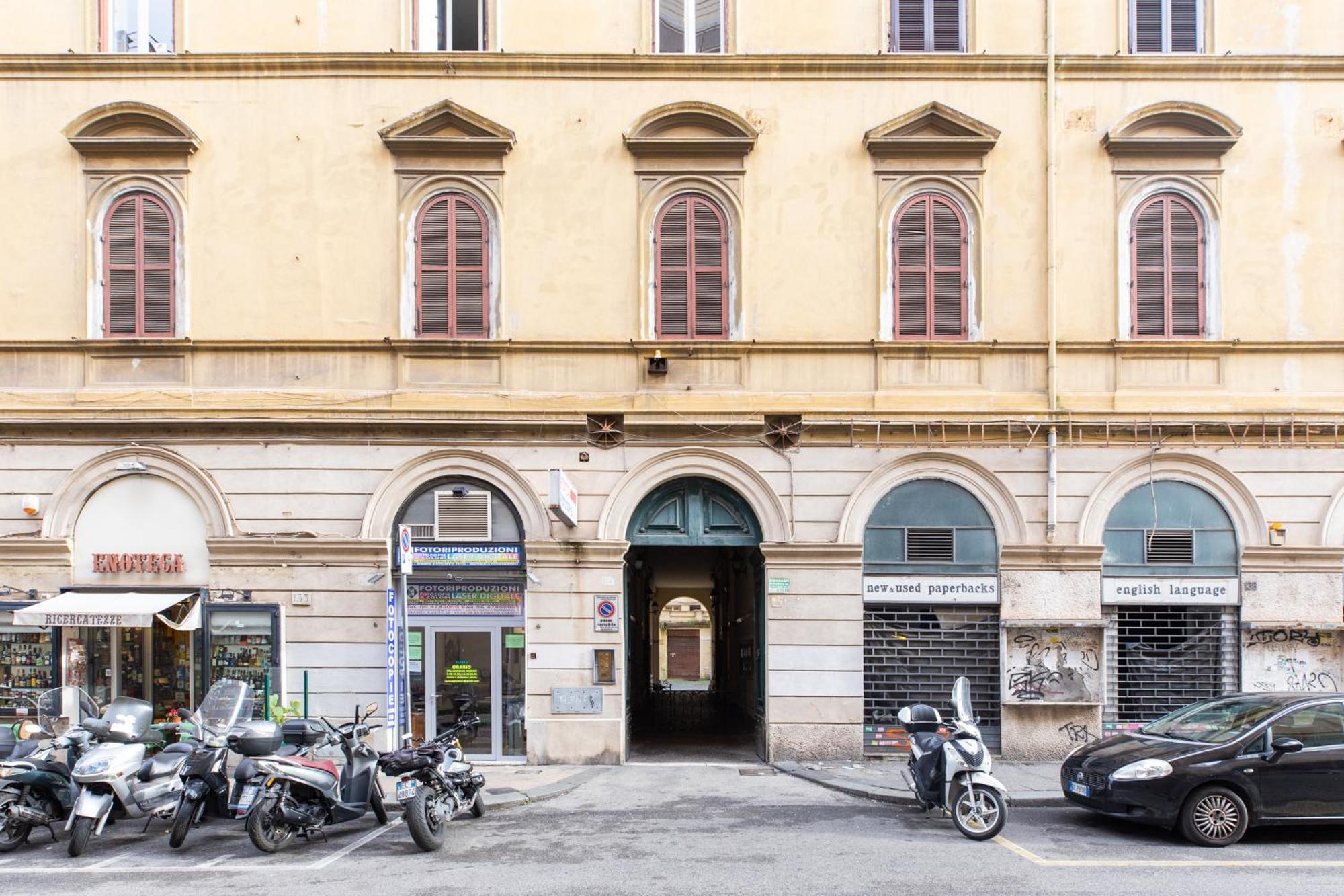 Iflat Opera Penthouse With Terrace #2 Appartamento Roma