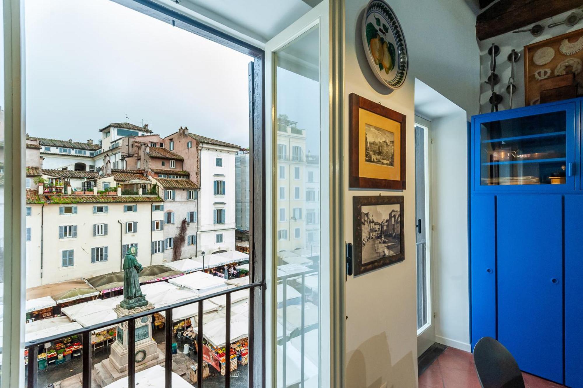 Apartment Elegantis Dimora Dell'architetto In Campo De' Fiori With Private Terrace Rom