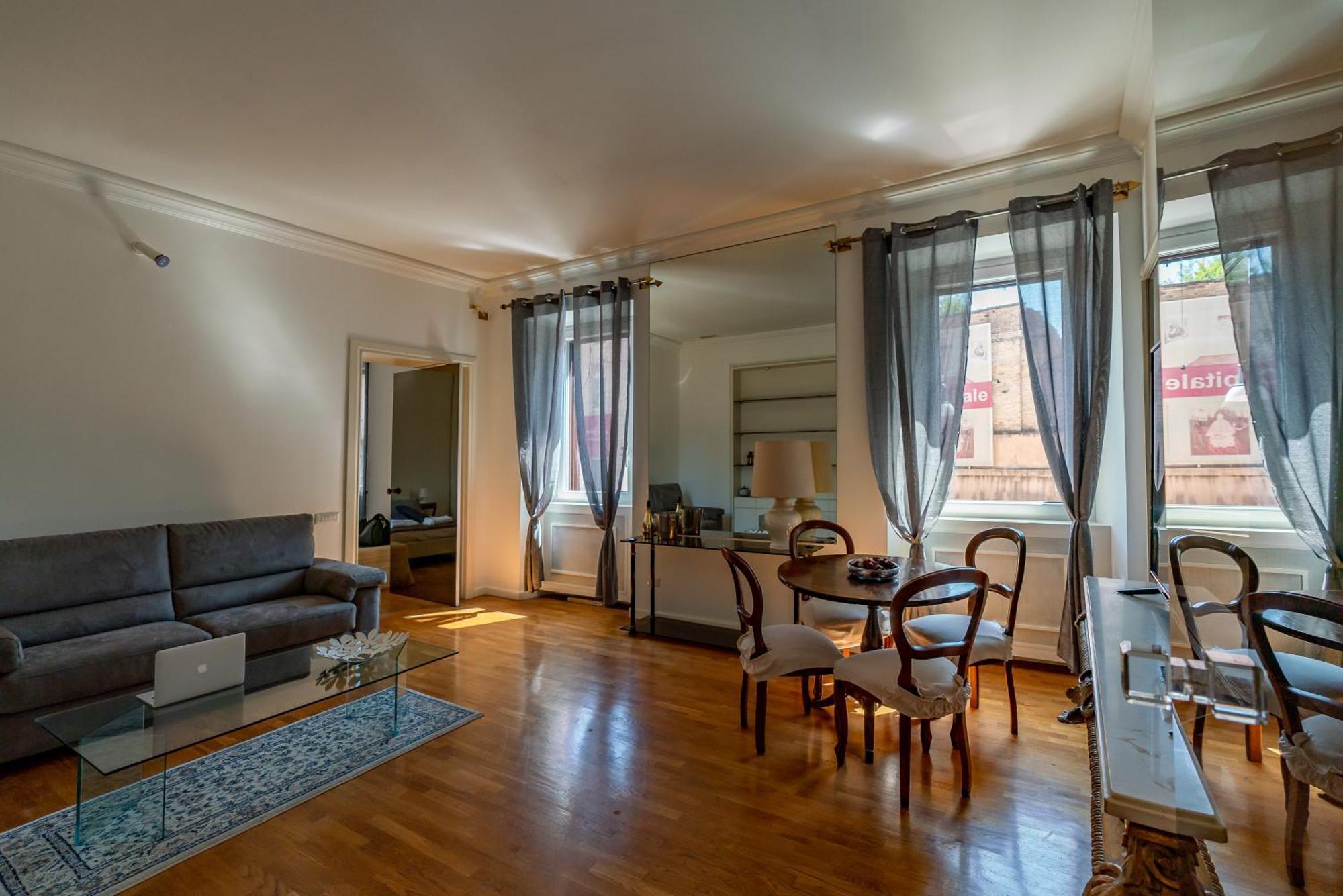 Holiday home Casa Crispi 33 *