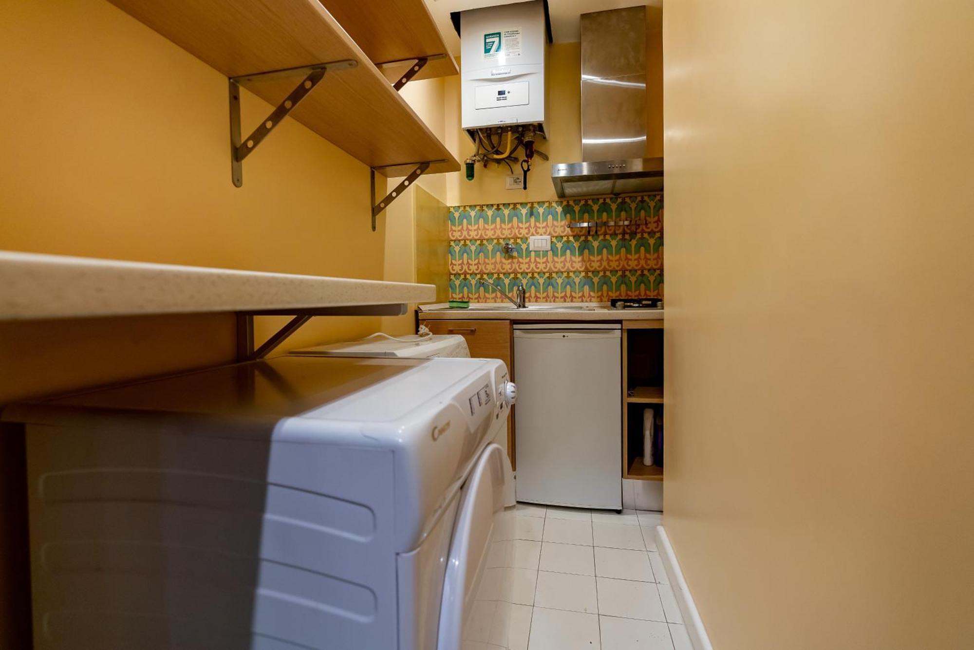 Casa Crispi 33 Holiday home Rome