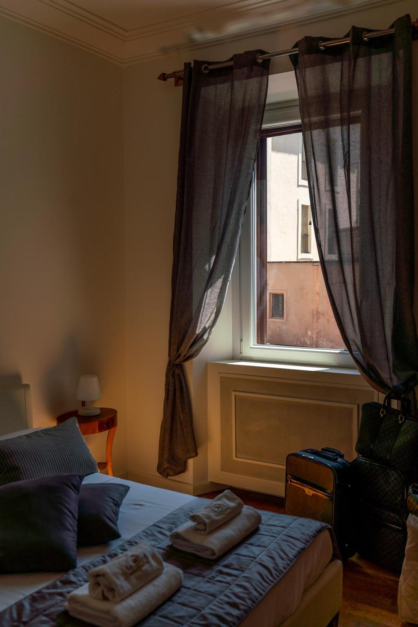 Holiday home Casa Crispi 33 *