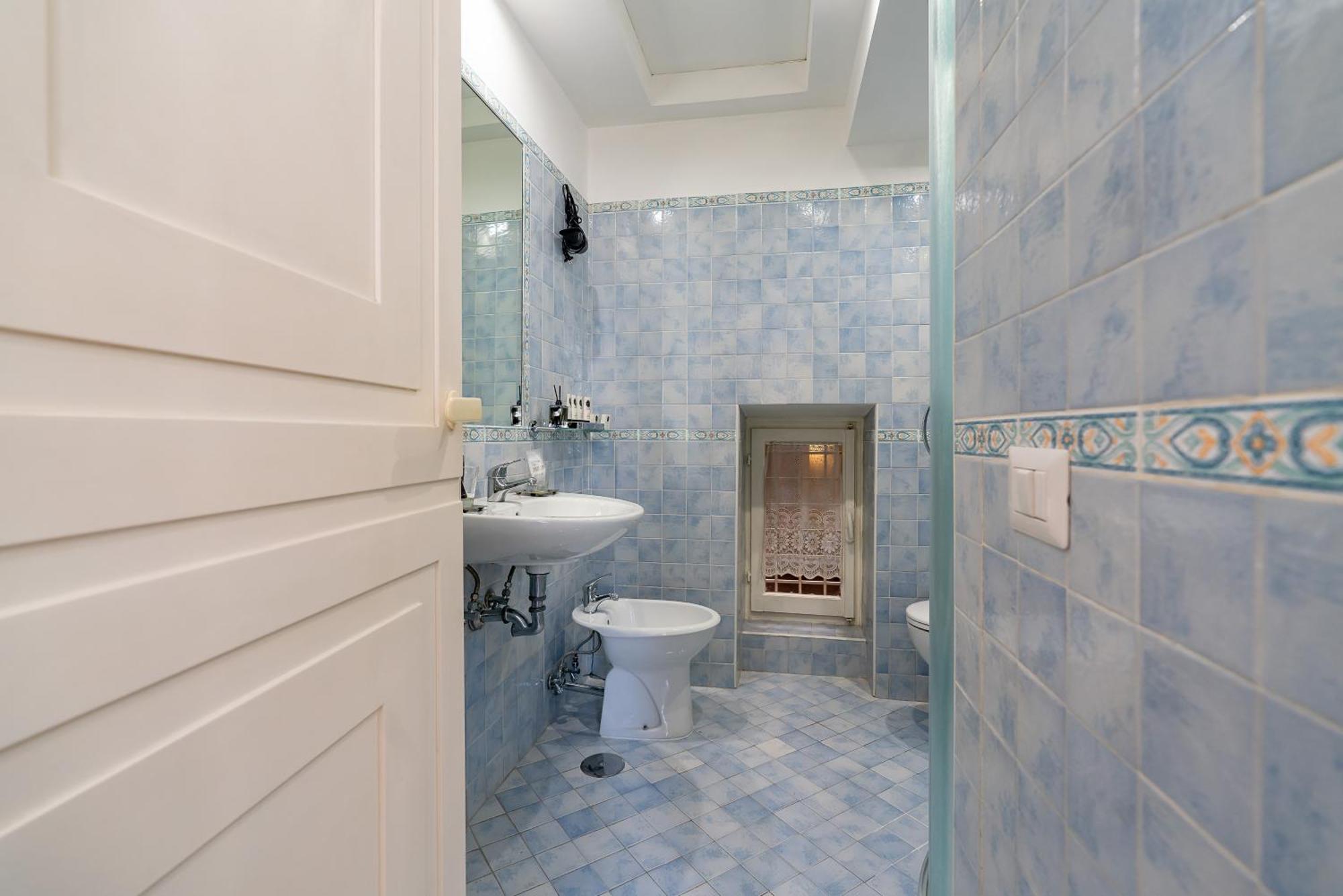 Casa Crispi 33 Holiday home Rome