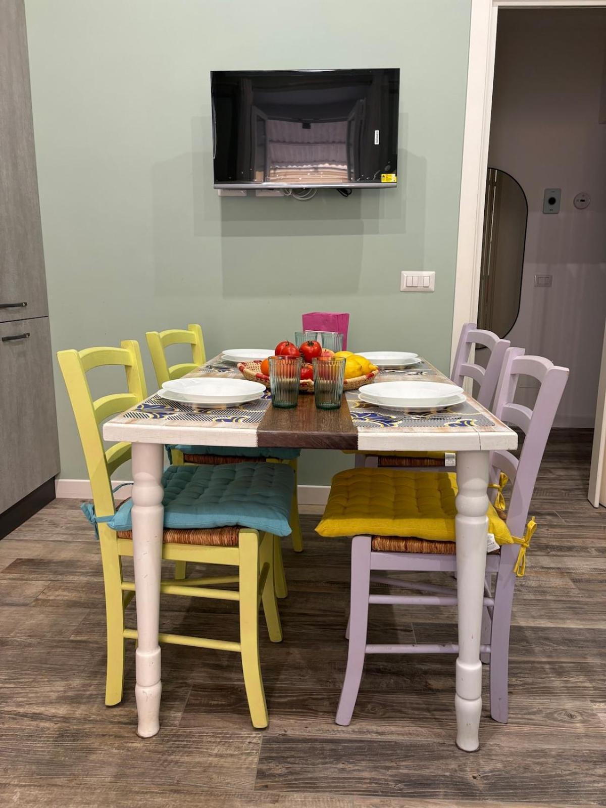 Appartamento Campani 44- 2 Bedrooms Sleeps 6 *