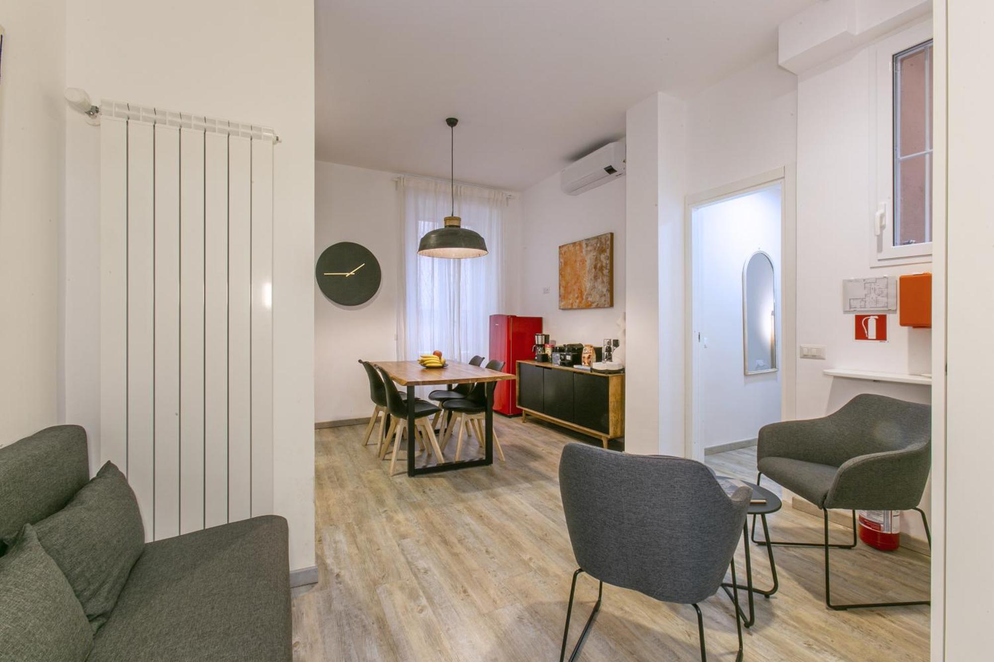 Borgo Vittorio 20 Vatican Apartment *