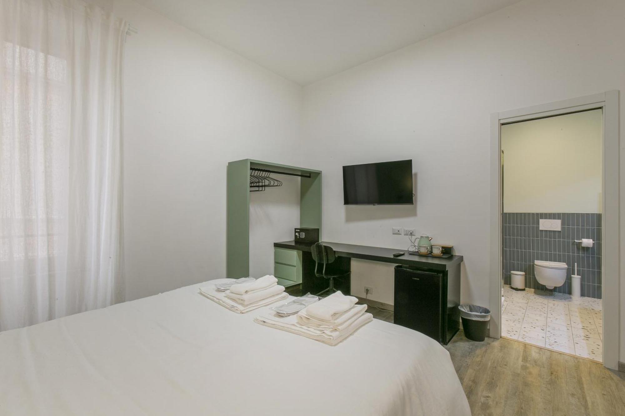 Borgo Vittorio 20 Vatican Apartment Rome