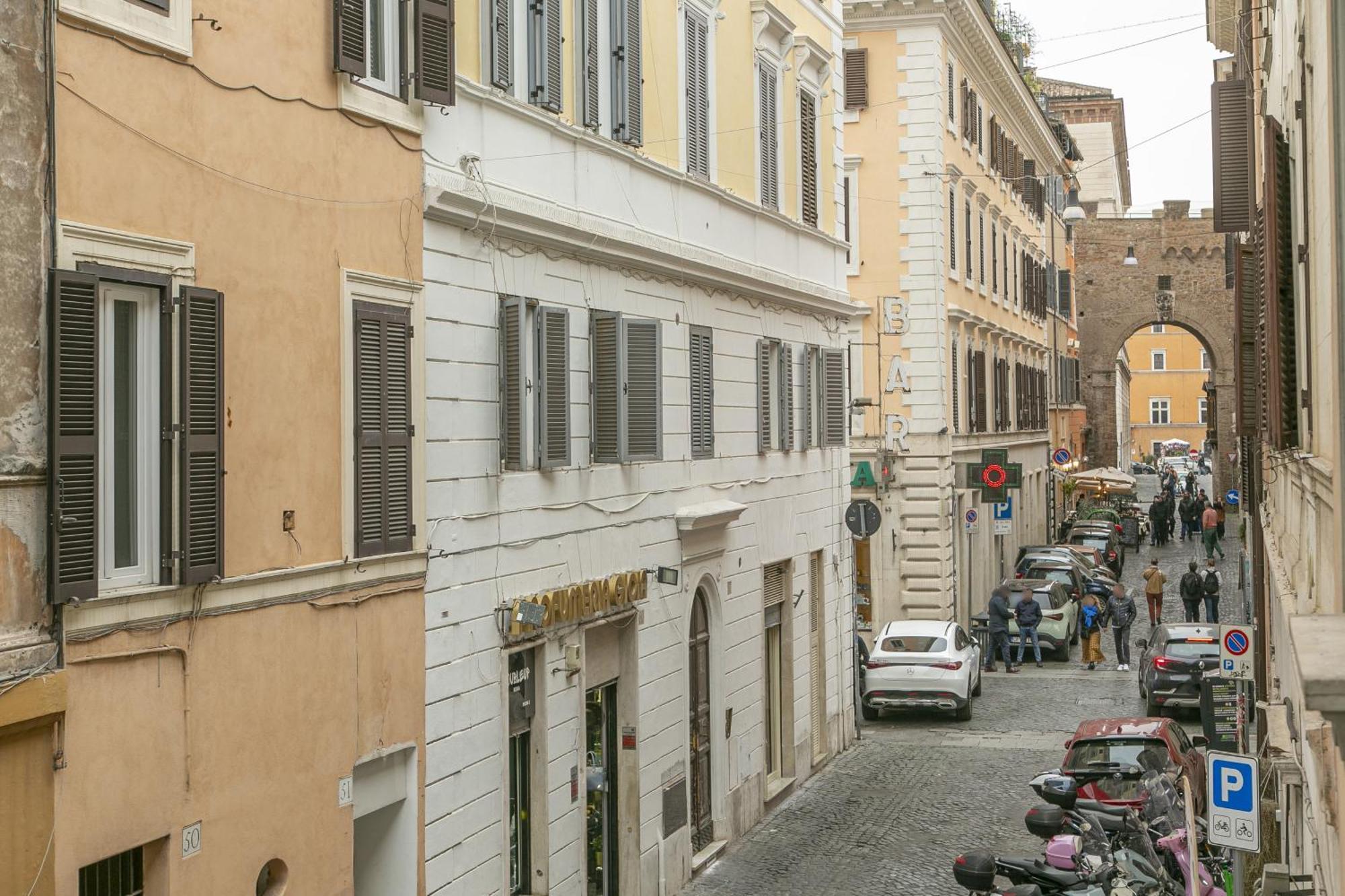 Apartment Borgo Vittorio 20 Vatican Rome