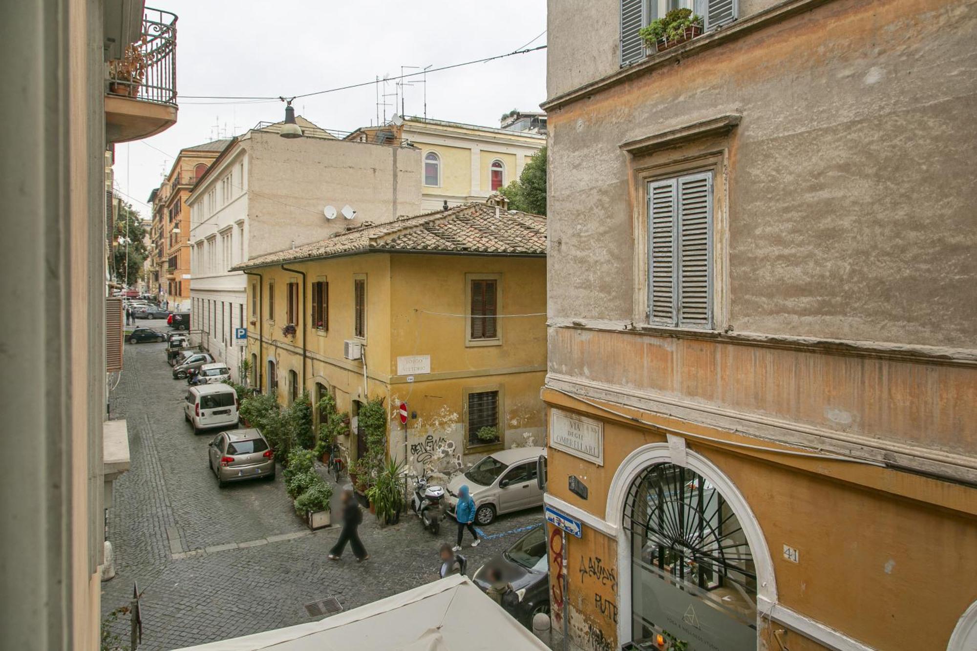 Borgo Vittorio 20 Vatican *