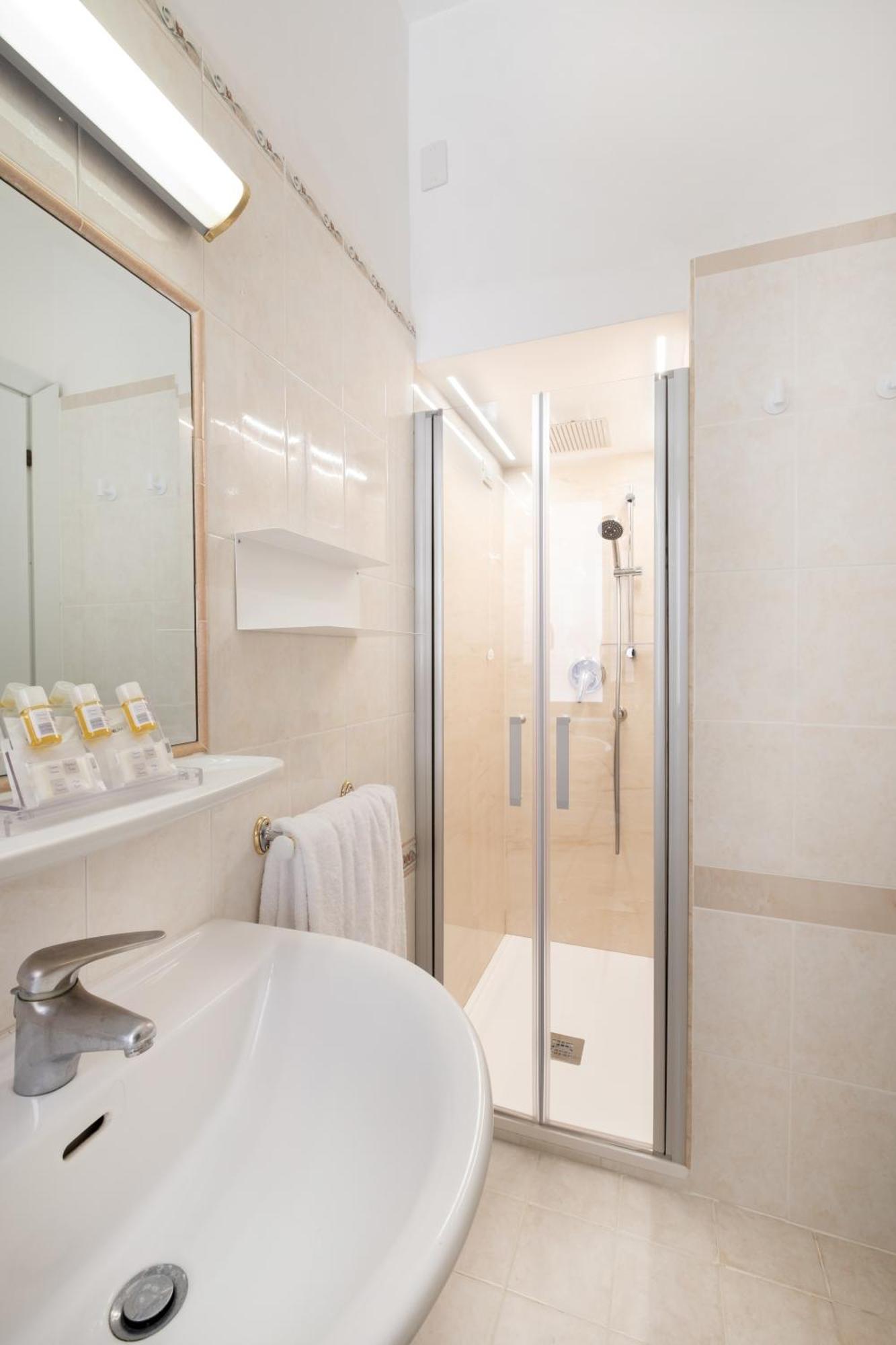 Santa Prisca Hotel Rom